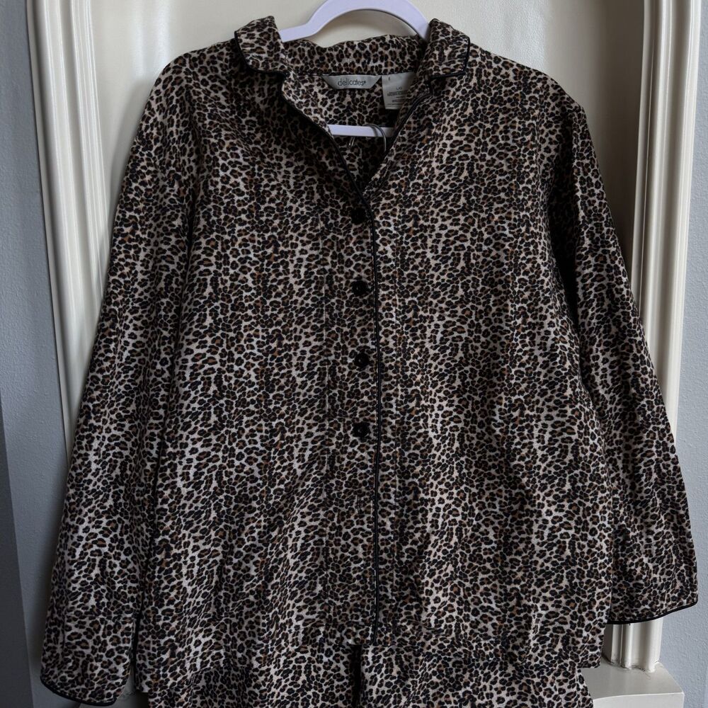 Delicates Cheetah Print Long Sleeve Pajama Set Size Large